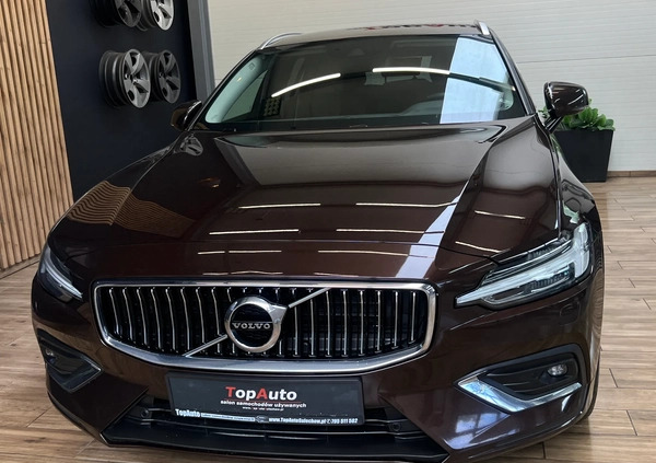 Volvo V60 cena 94900 przebieg: 149000, rok produkcji 2018 z Nowy Dwór Mazowiecki małe 667